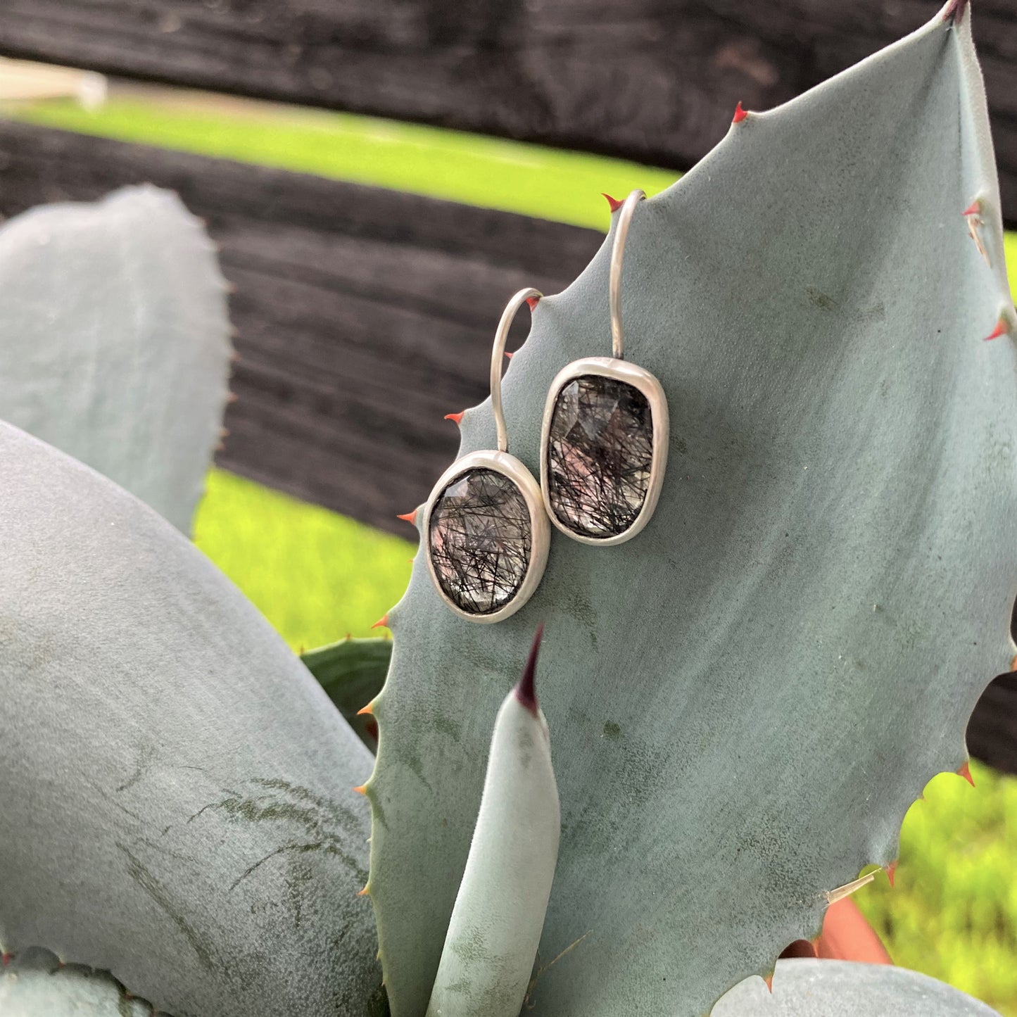 Tourmaline in Quartz Drops